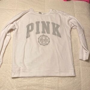 Off white color **there are fuzzies that I’m sure can be shaved off